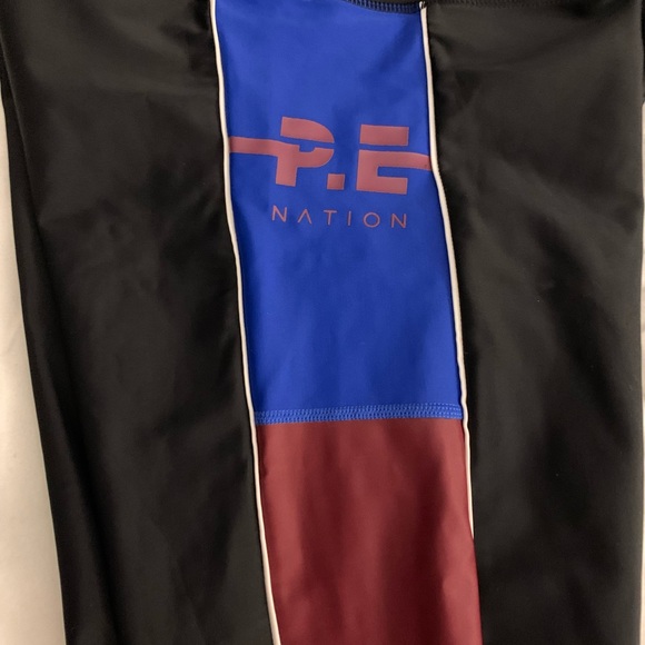 PE NATION Limits Legging Black/maroon - Picture 4 of 6